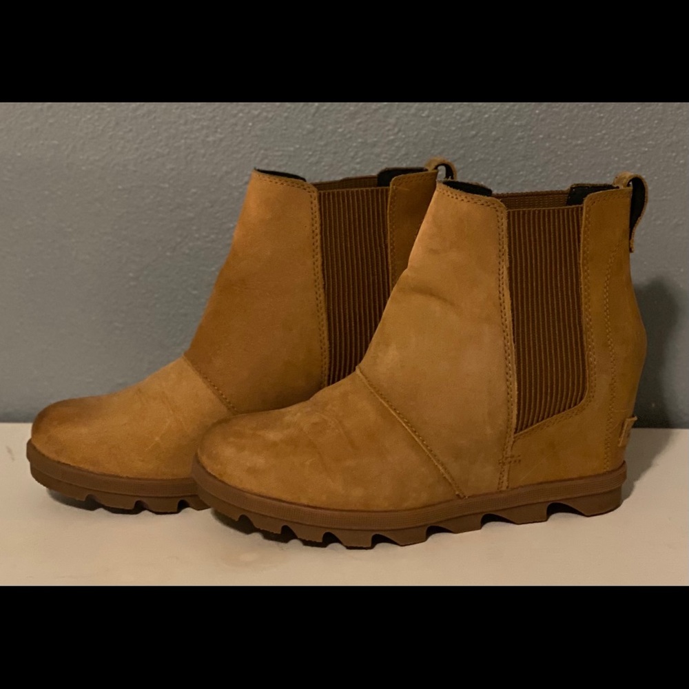 Sorel Joan of arctic wedges